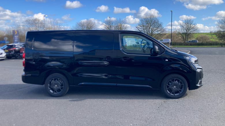 Vauxhall Vivaro L2 Diesel 2.2 Turbo D 150 Pro H1 Van